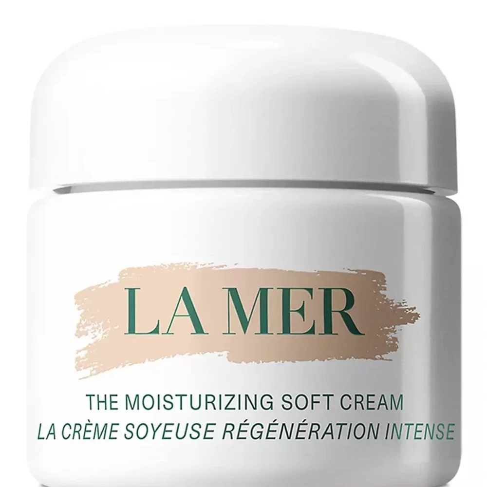 A bundle of 2 La Mer The Moisturizing Soft Cream - each 0.12 oz